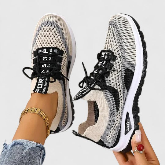 Koralyn | 女士矫形运动鞋 — 全天舒适