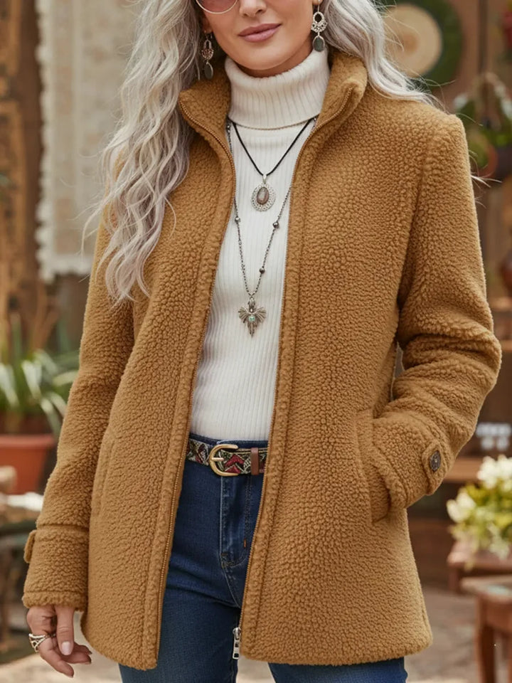 Carissa | Women&